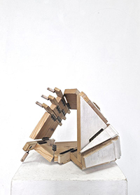 PEZZO II 2026
24 x 26 x 24cm
Wood skirting board, wood piano keys, brass hinges & paint 