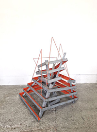 ORANGE RIPPLE 2024
195 x 90 x 90cm&nbsp;&nbsp;
Galvanized & painted steel & magnets